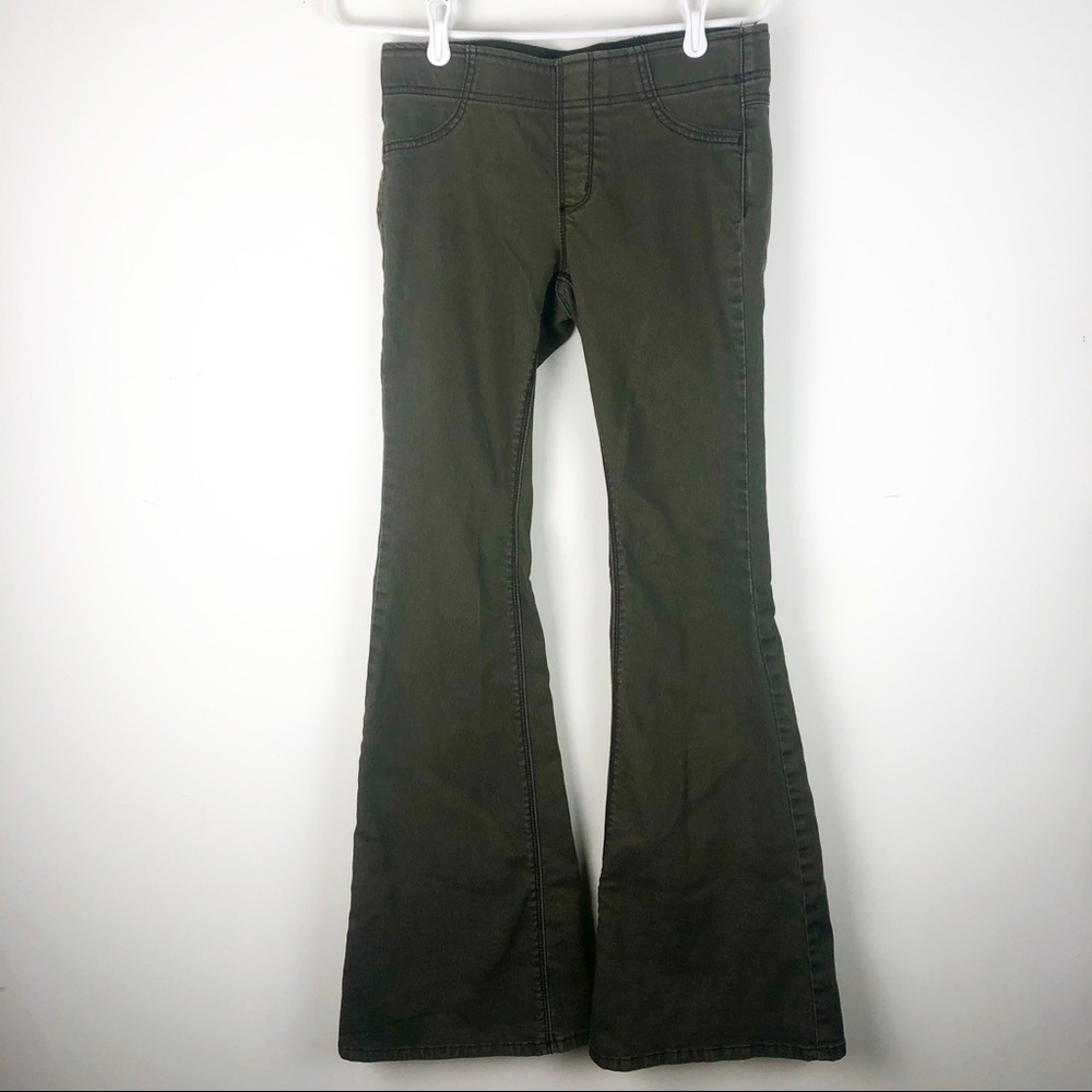 Free People bell bottom flair leg pull on jeans 27